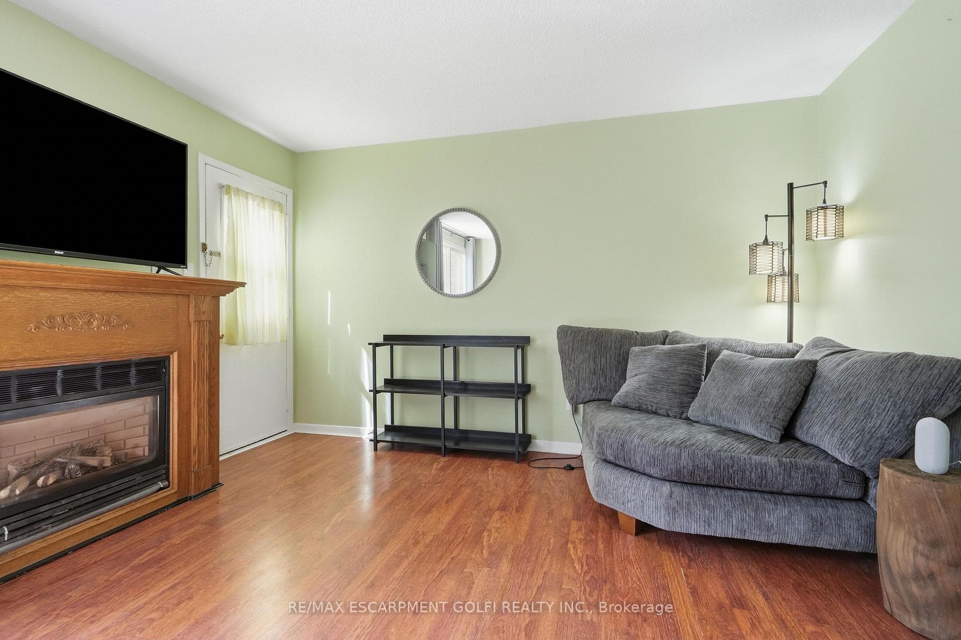 63 Fonthill Road Unit 14 photo 12