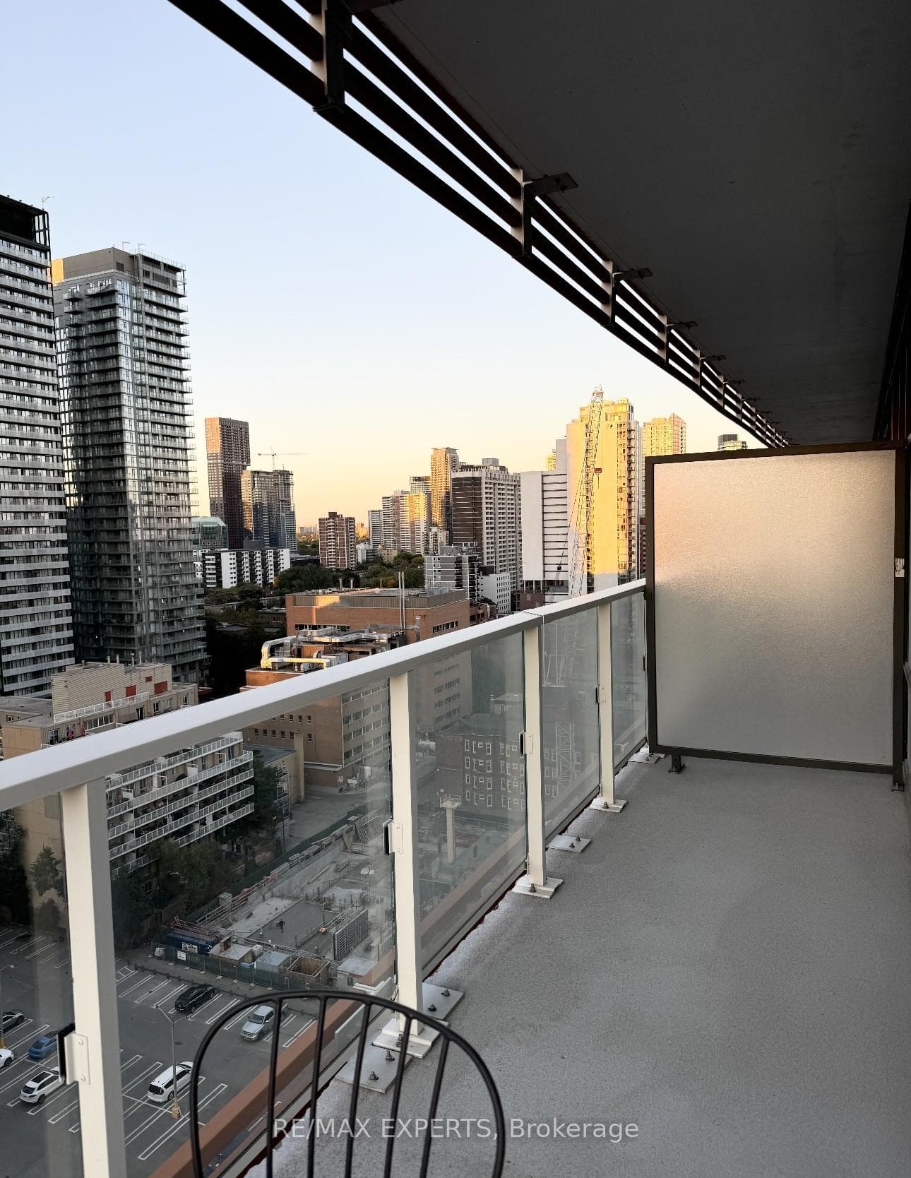 18 Maitland Terrace Unit 1610 photo 13