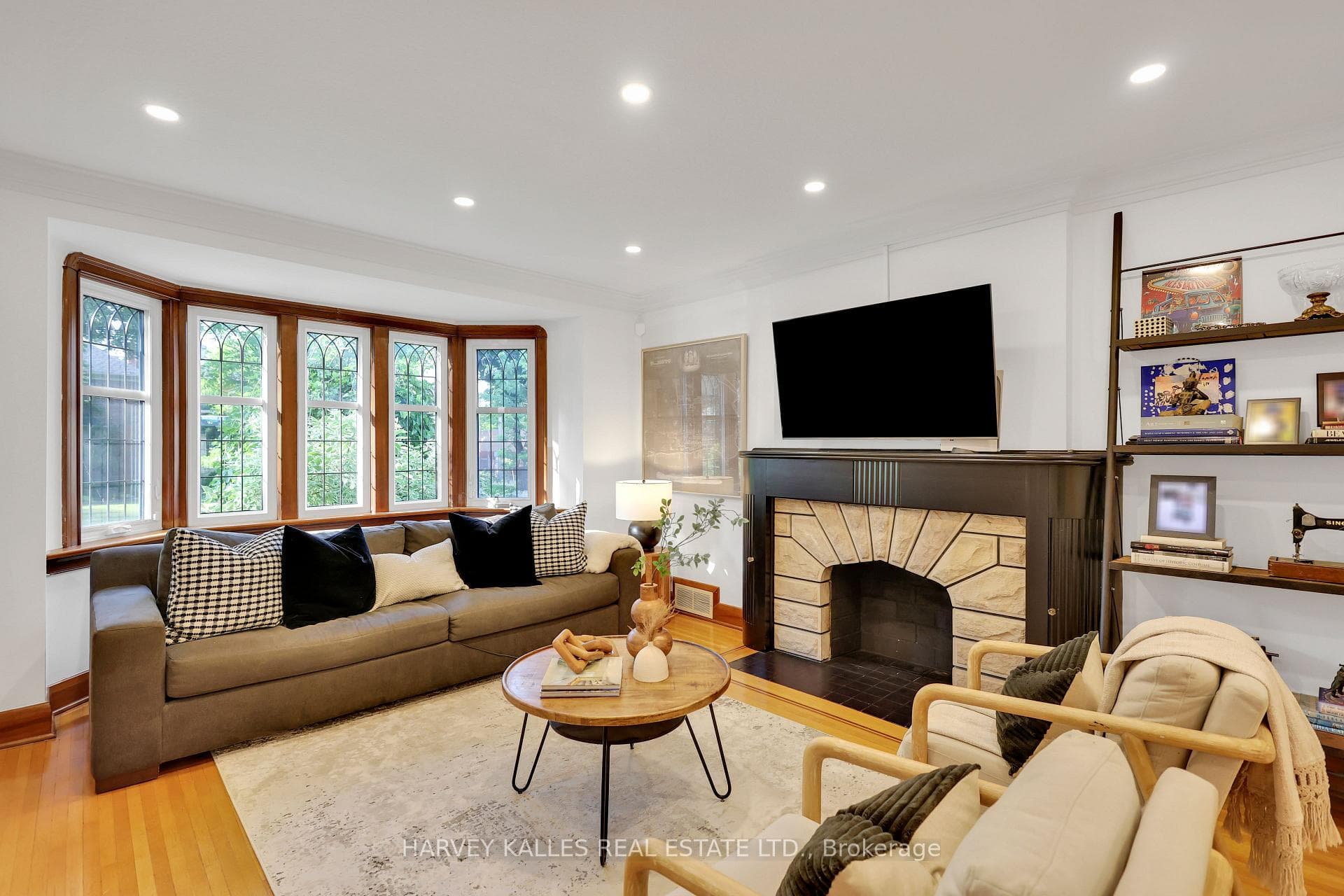 109 Whitmore Avenue photo 9