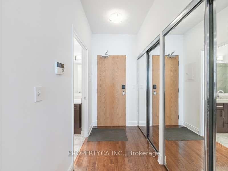 1910 Lake Shore Boulevard Unit 503 photo 3
