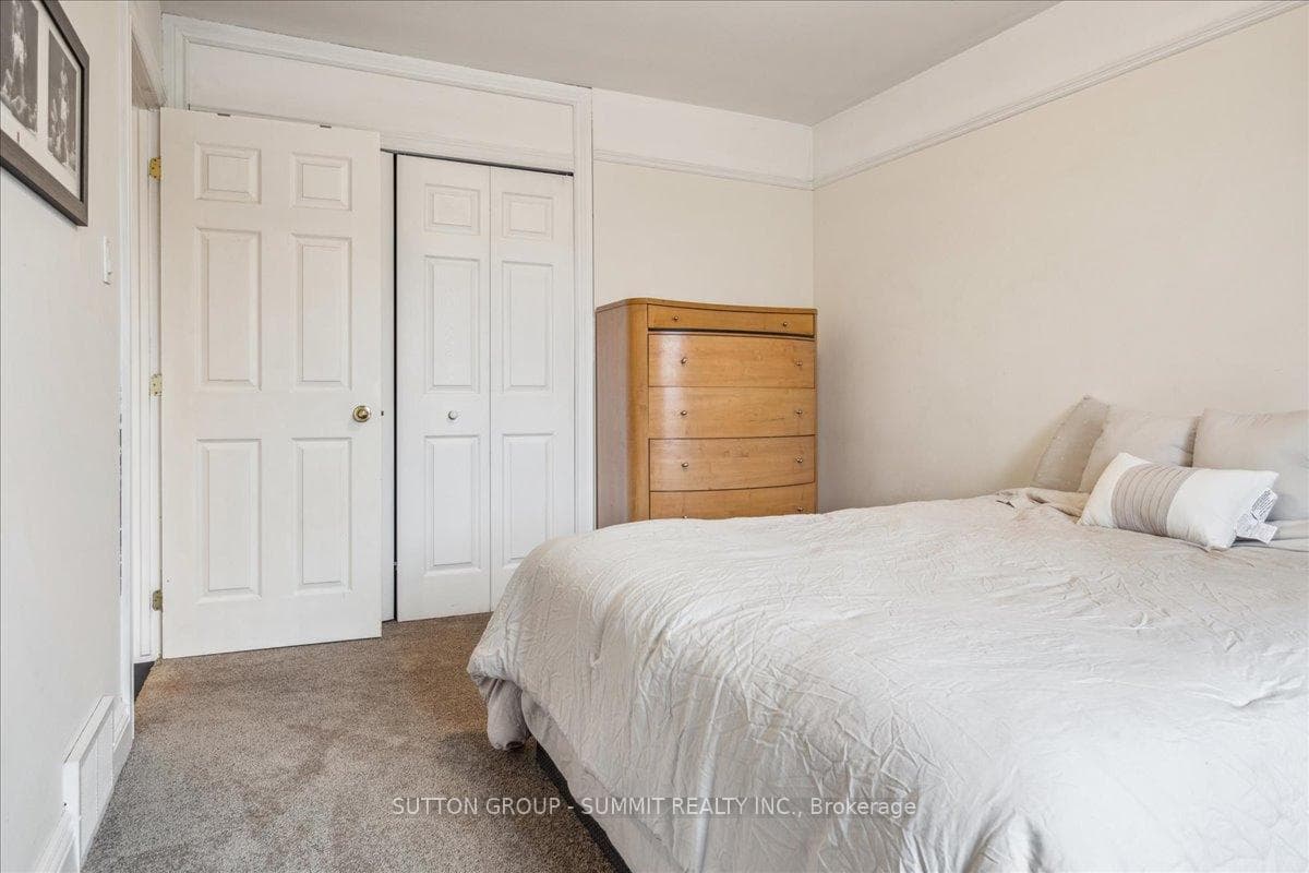 706 Laural Drive photo 23