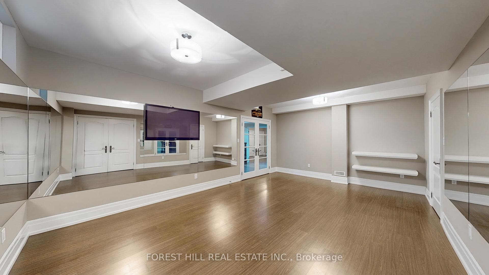 116 Arten Avenue photo 46