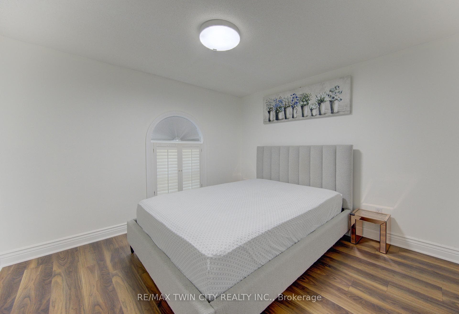 32 ENFIELD Drive photo 17