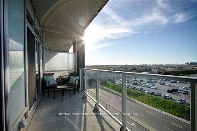 565 Wilson Avenue Unit 612W photo 25