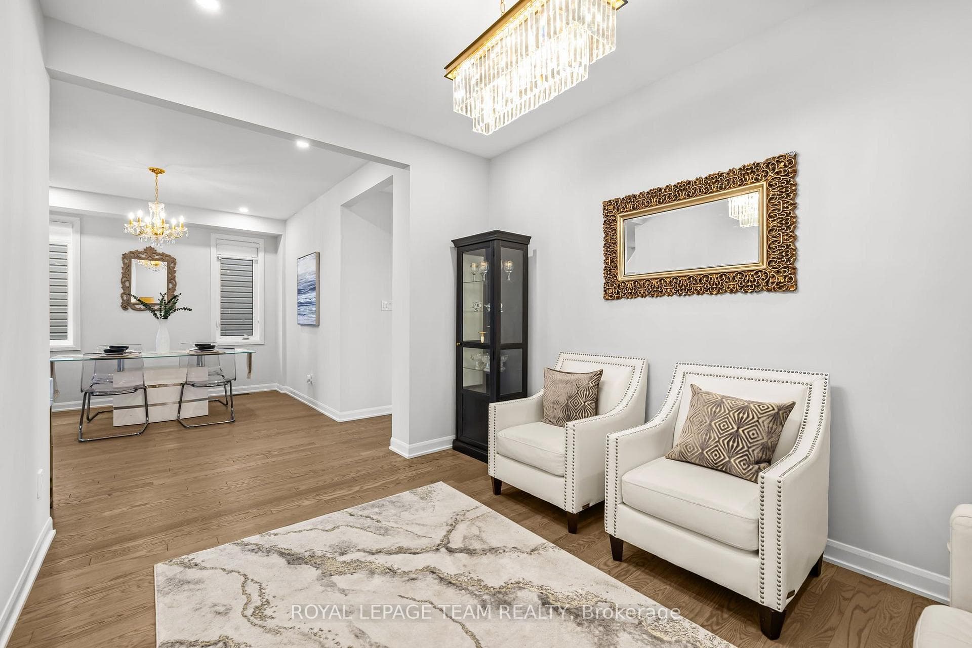 70 Ralph Erfle Way photo 14
