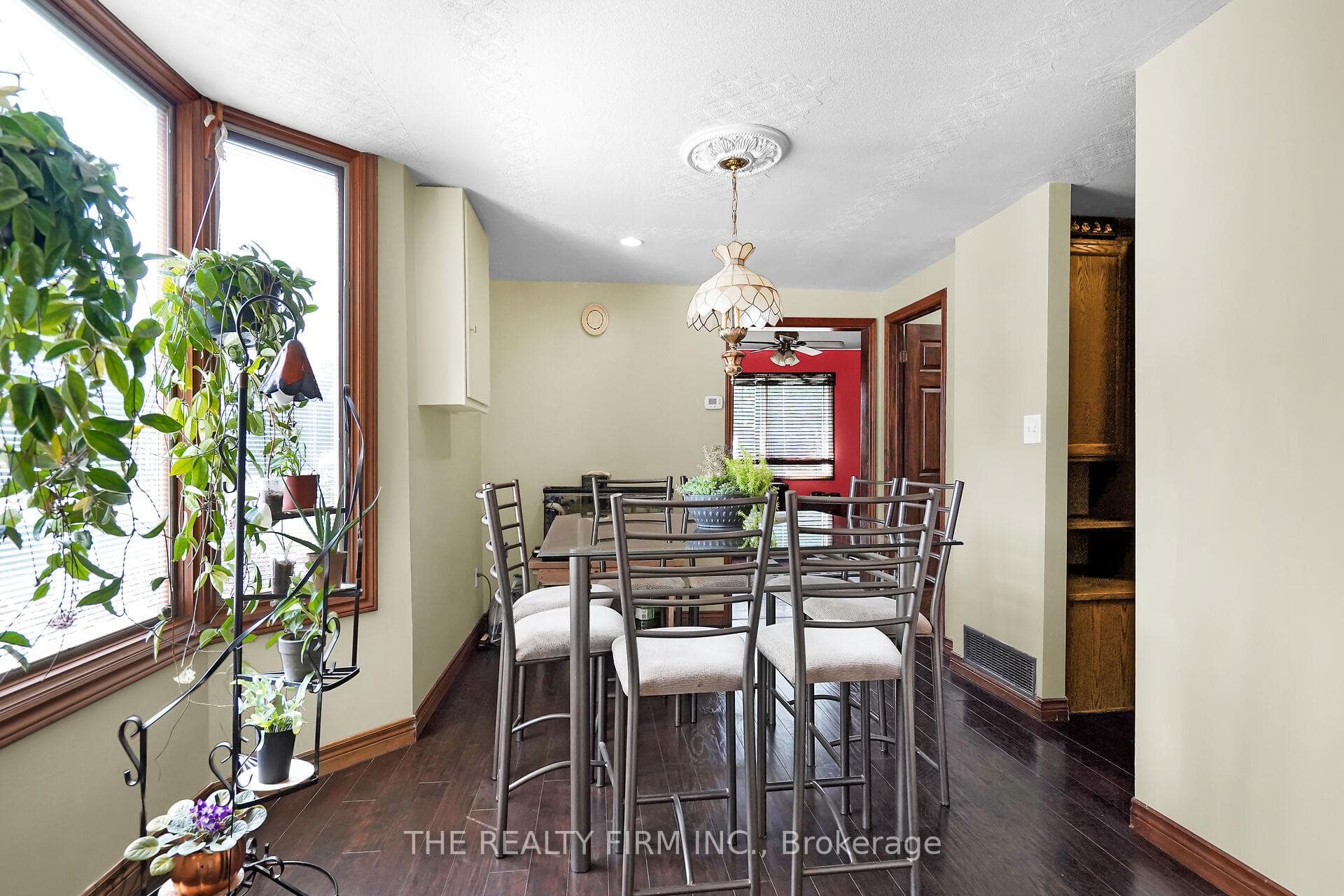 72 Commissioner Street photo 8