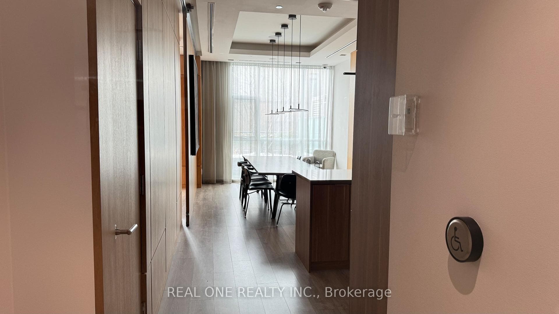 200 Sackville Street Unit 402 photo 28