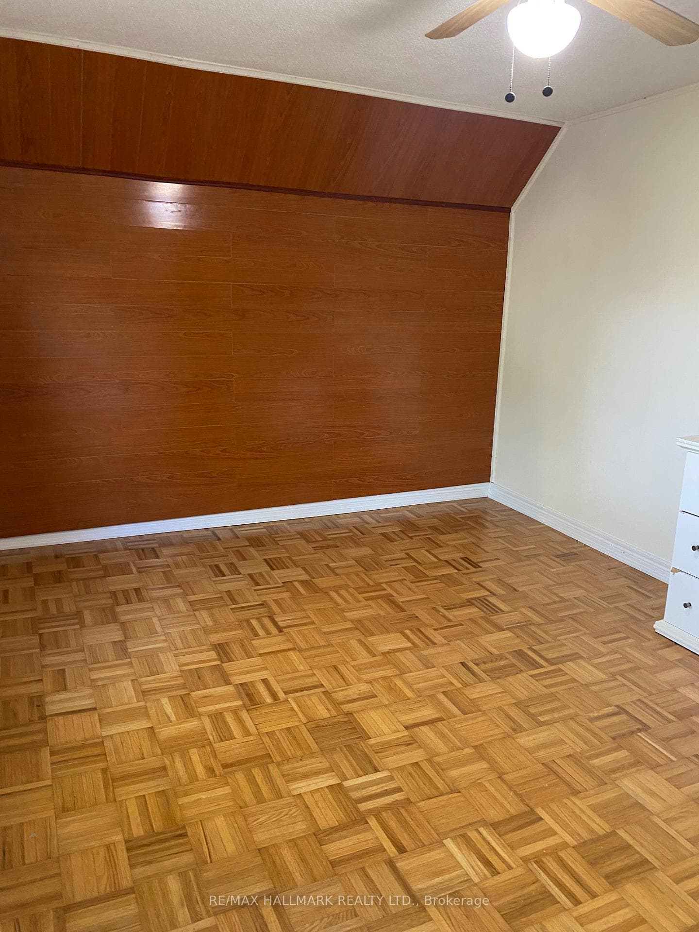 5440 Yonge Street photo 13