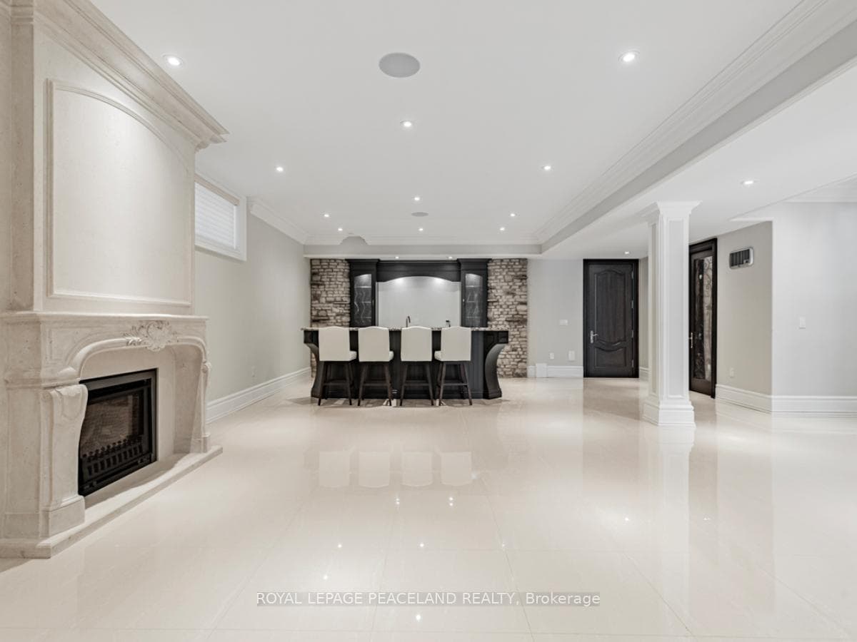 51 Berkindale Drive photo 27