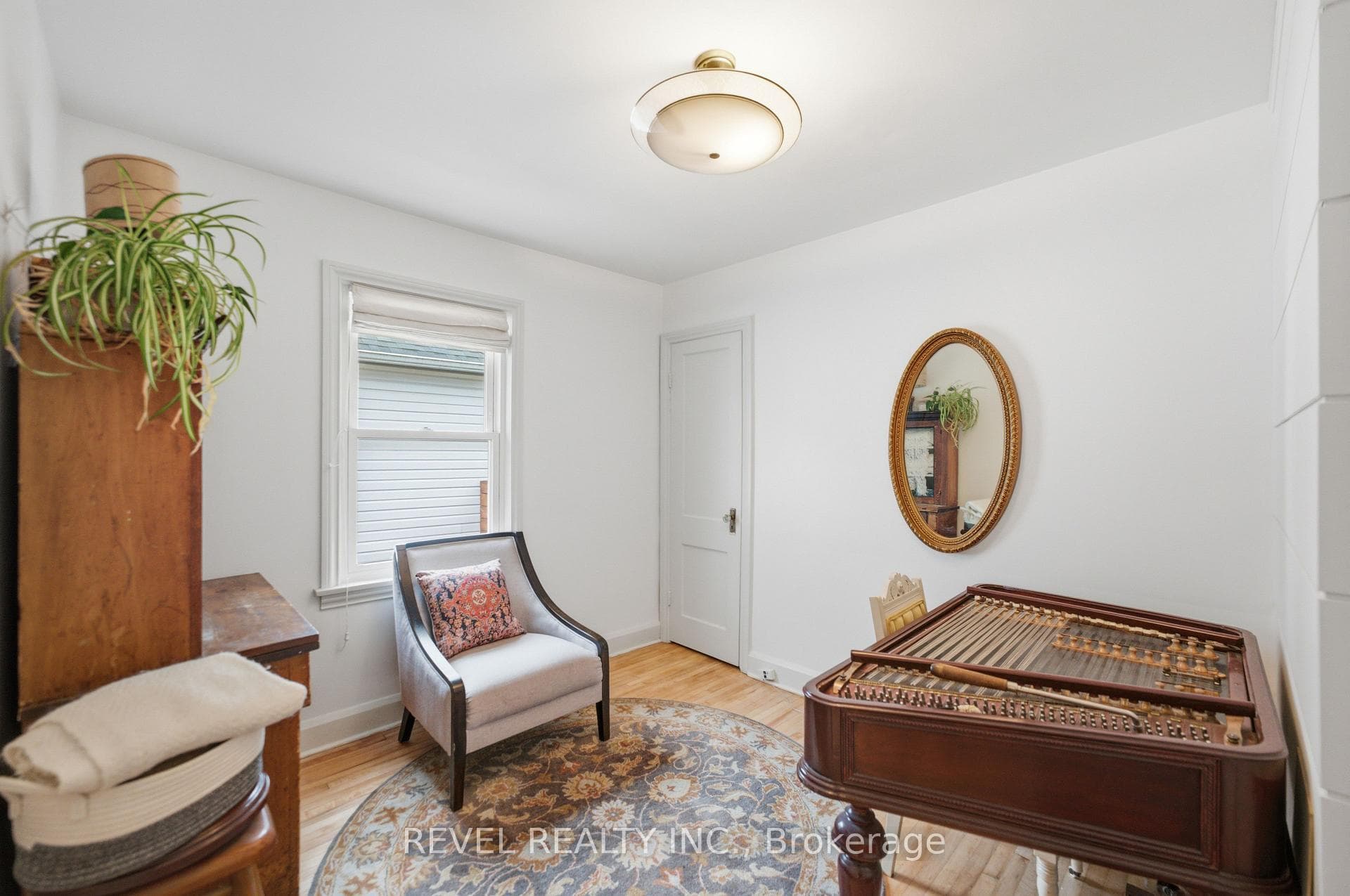 81 Vale Avenue photo 13