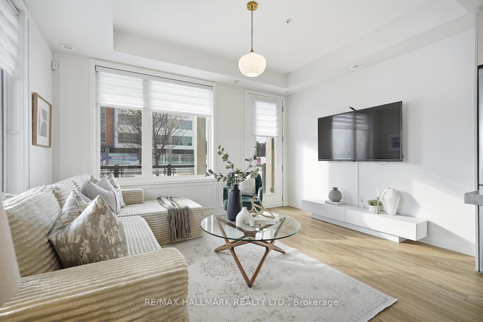 1711 Pure Springs Boulevard Unit 101 photo 6