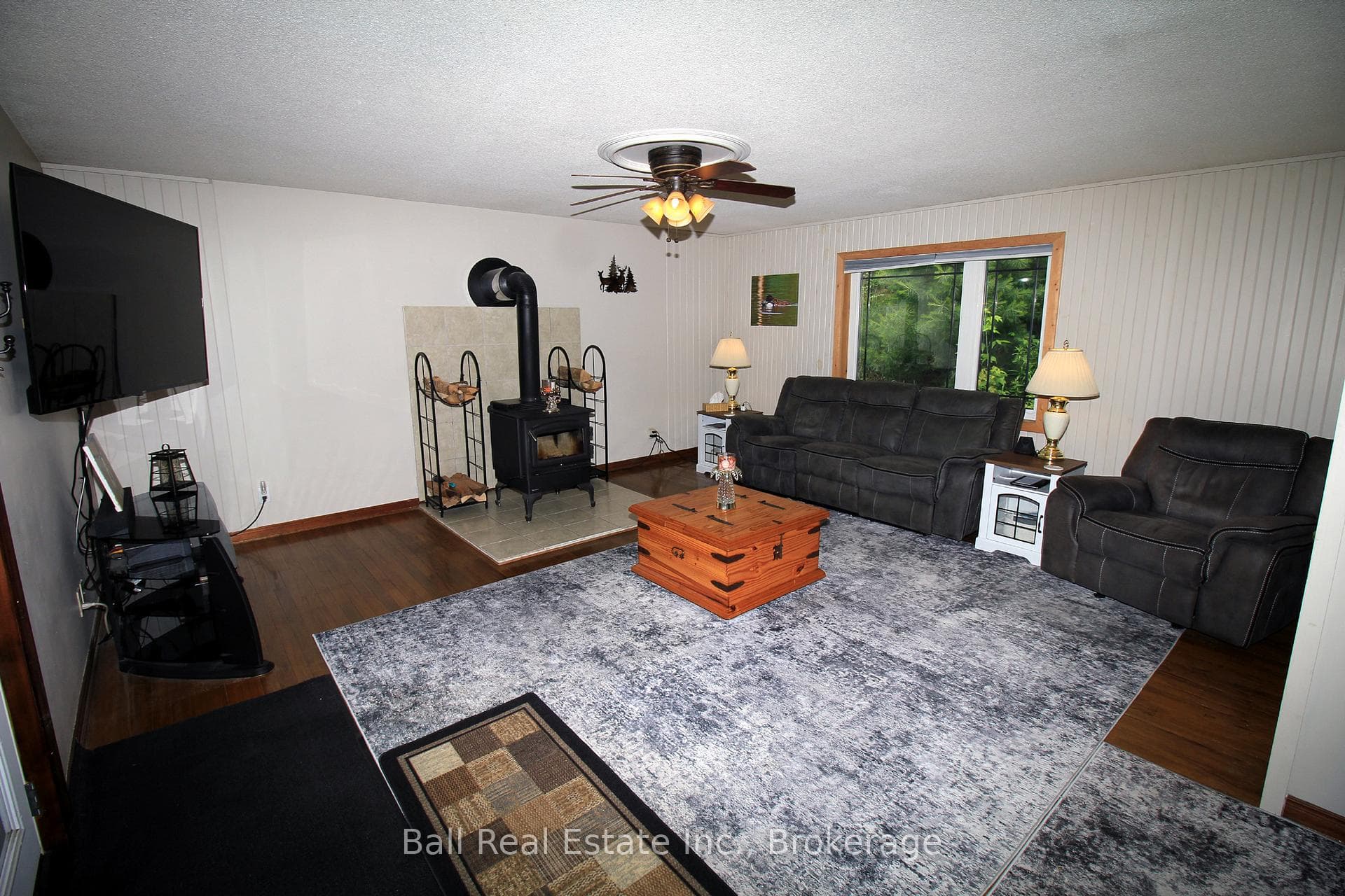 1123 Harcourt Road photo 15
