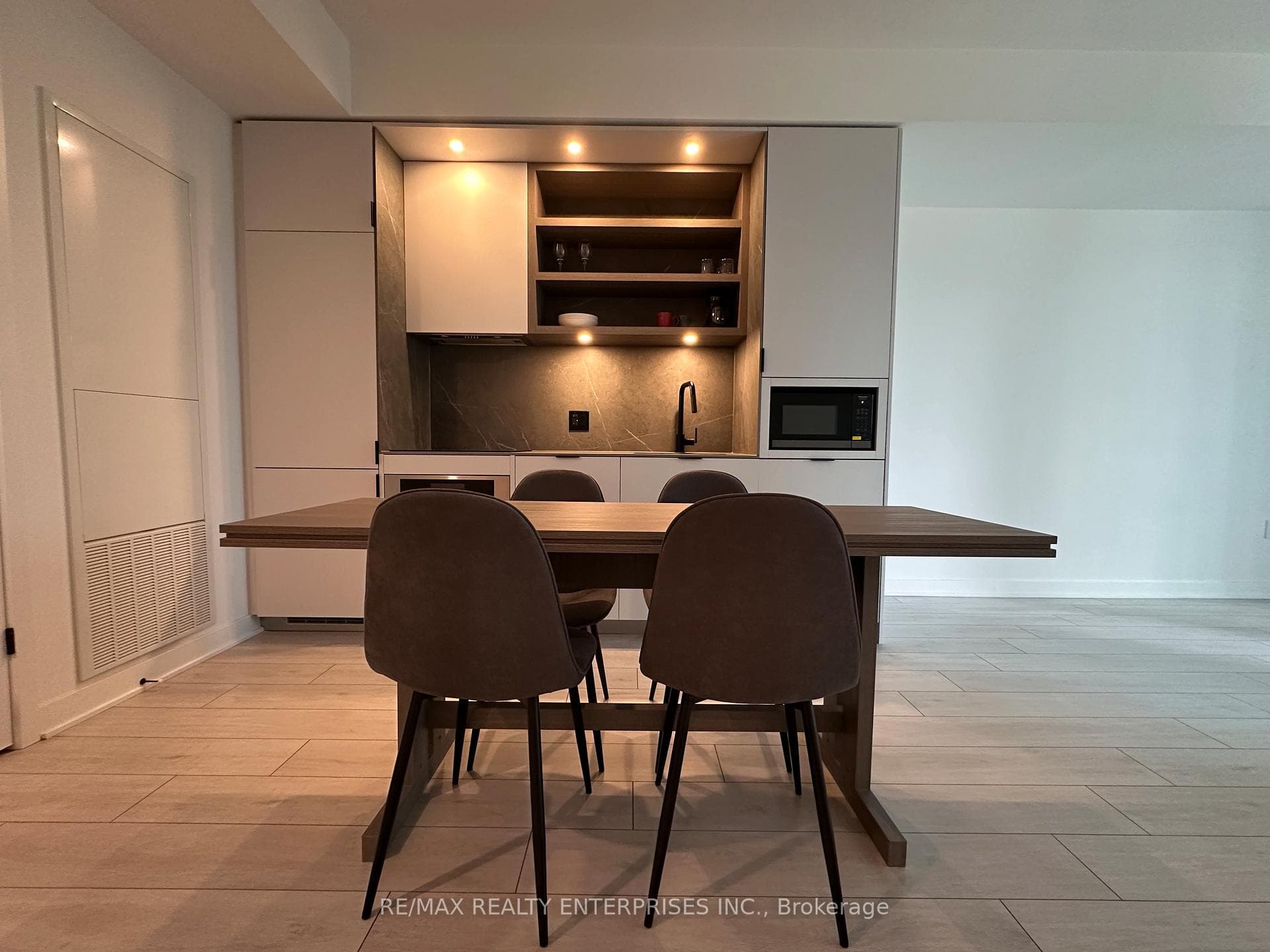 55 Charles Street Unit 1509 photo 6
