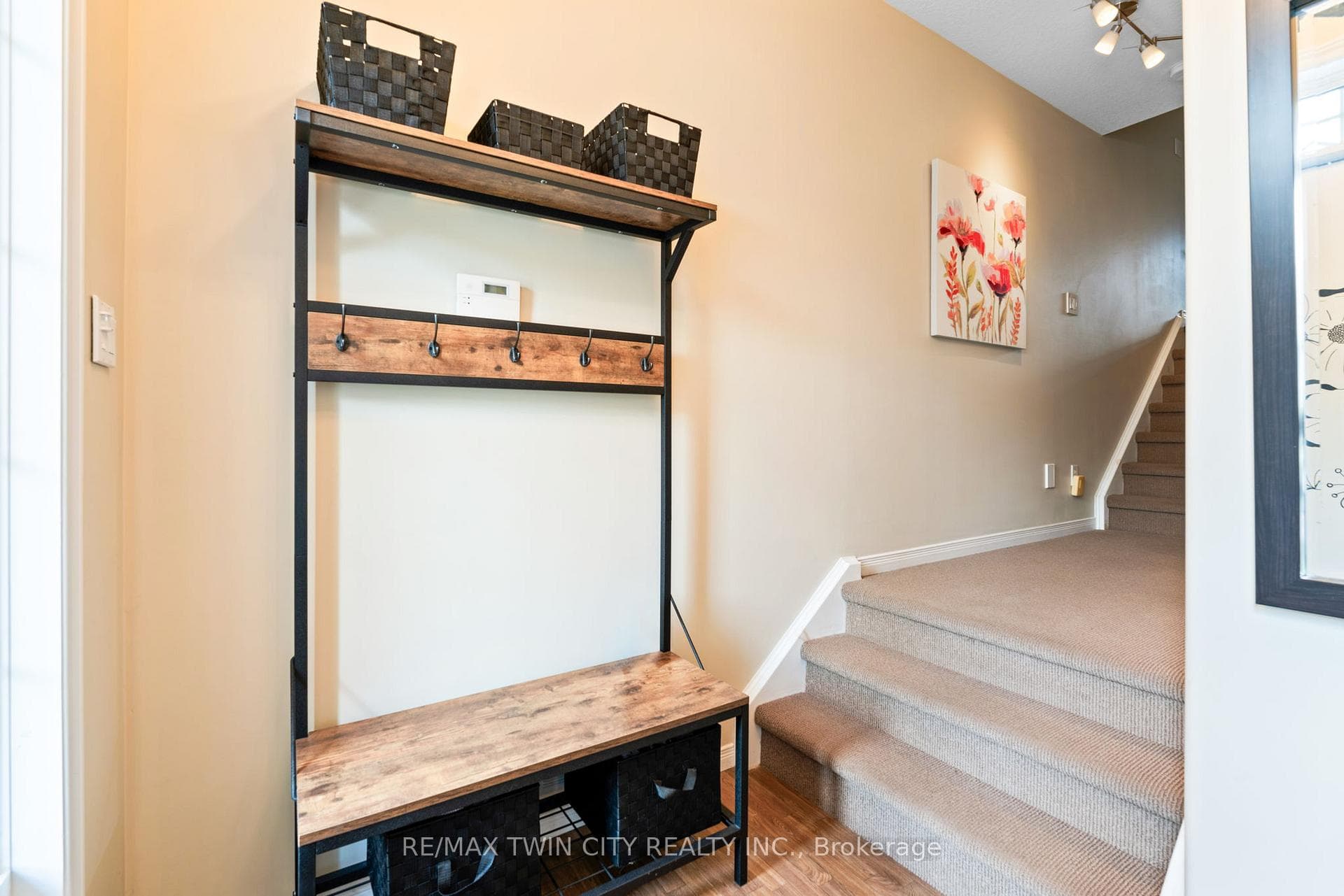 460 Woolwich Street Unit 33 photo 3