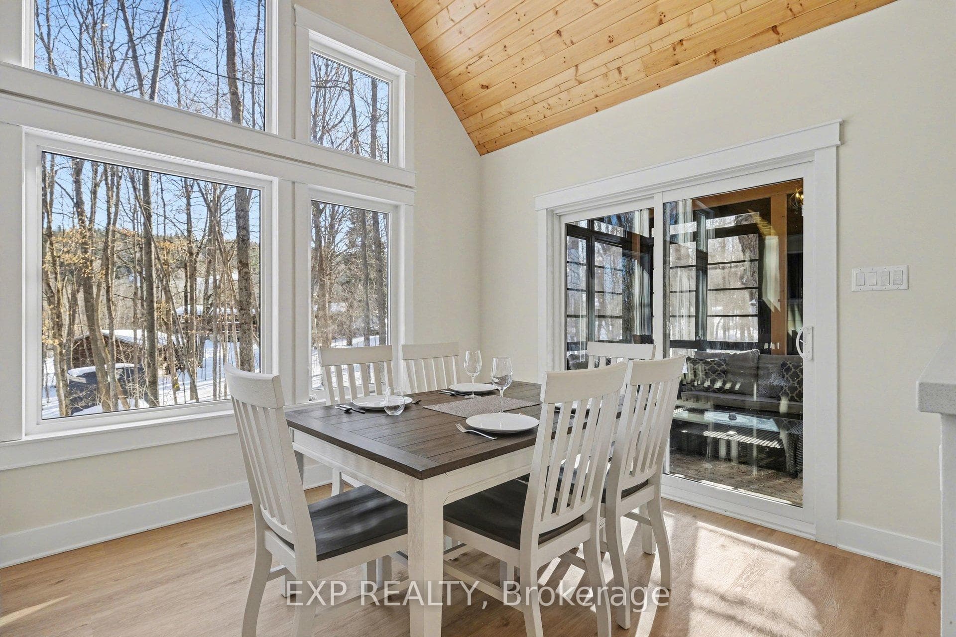 20 Crestview Drive photo 10