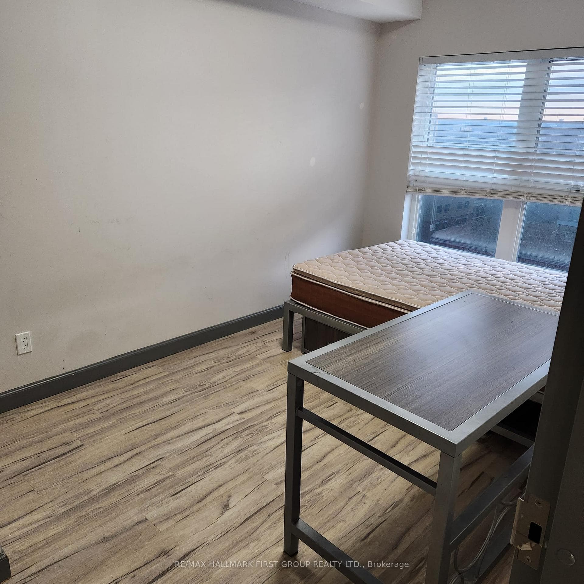 258A Sunview Street Unit 1105 photo 6