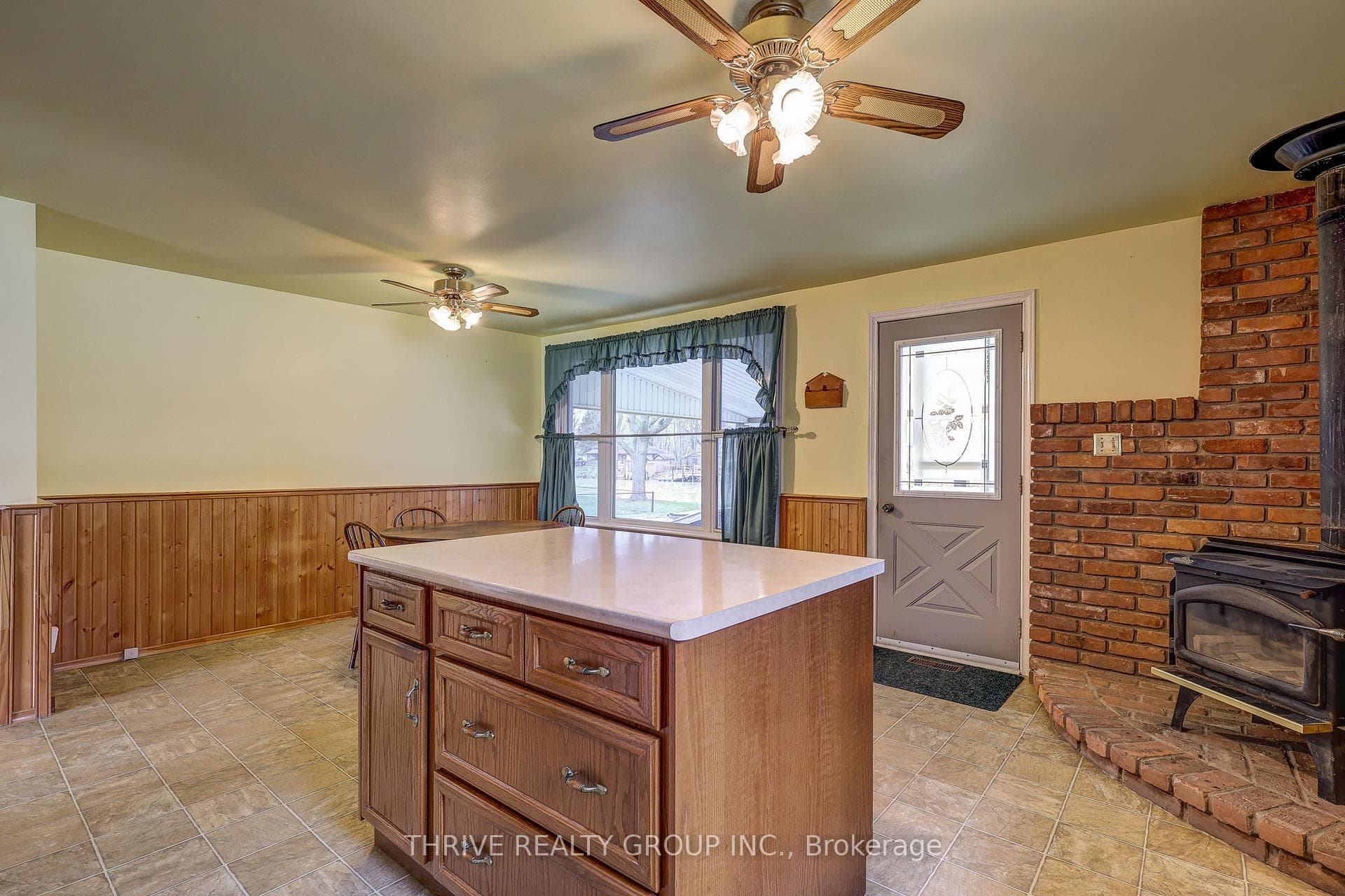 131 Water Street photo 16