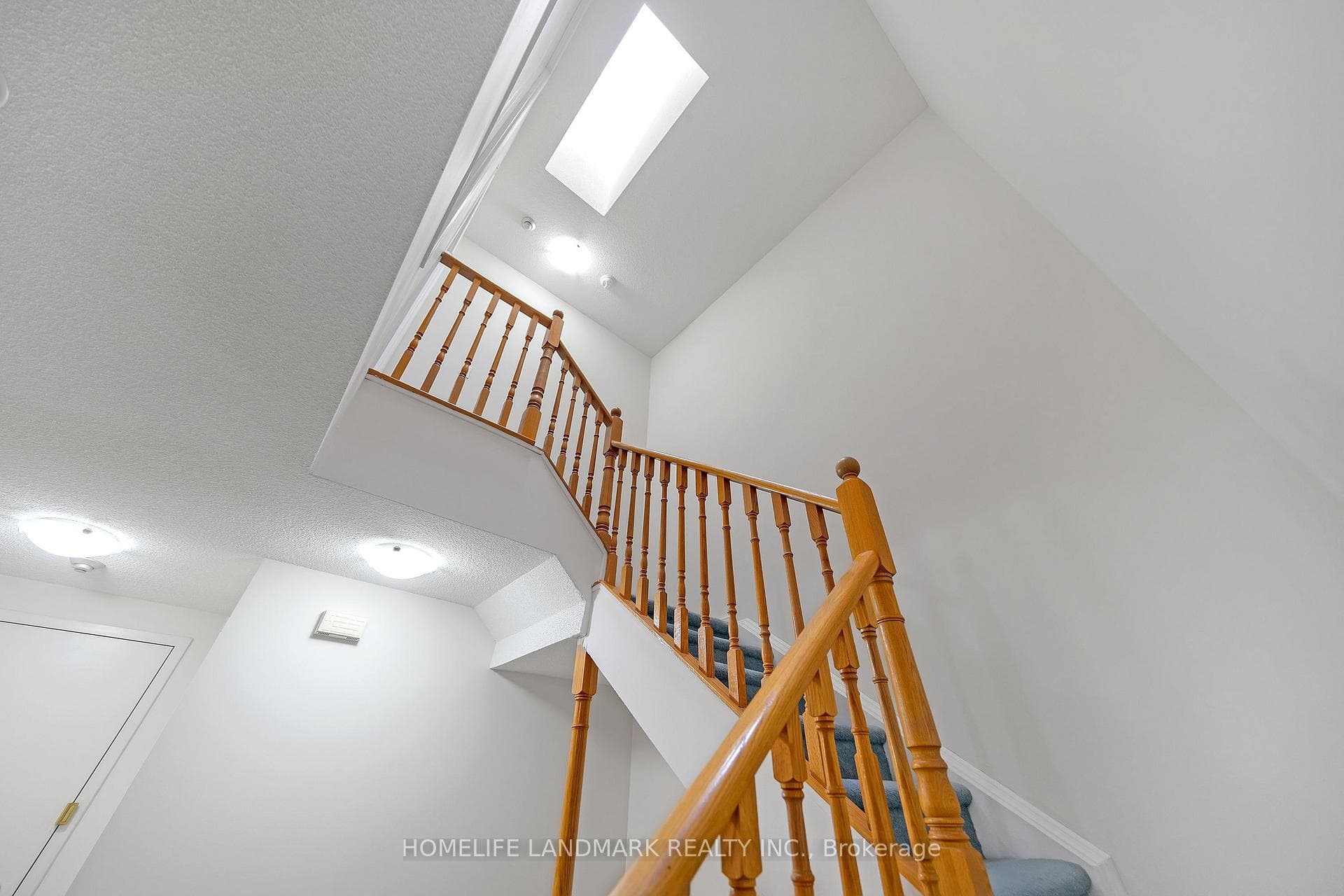 188 Bonis Avenue Unit 815 photo 25