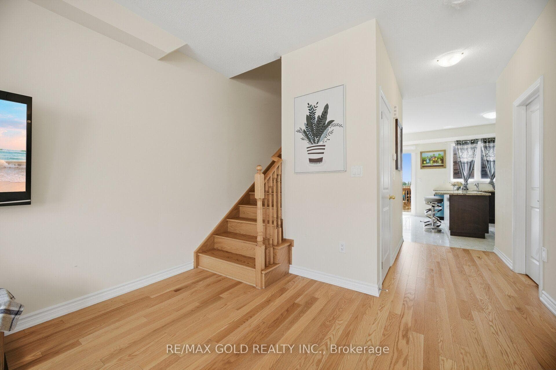 9 Arcola Street photo 22