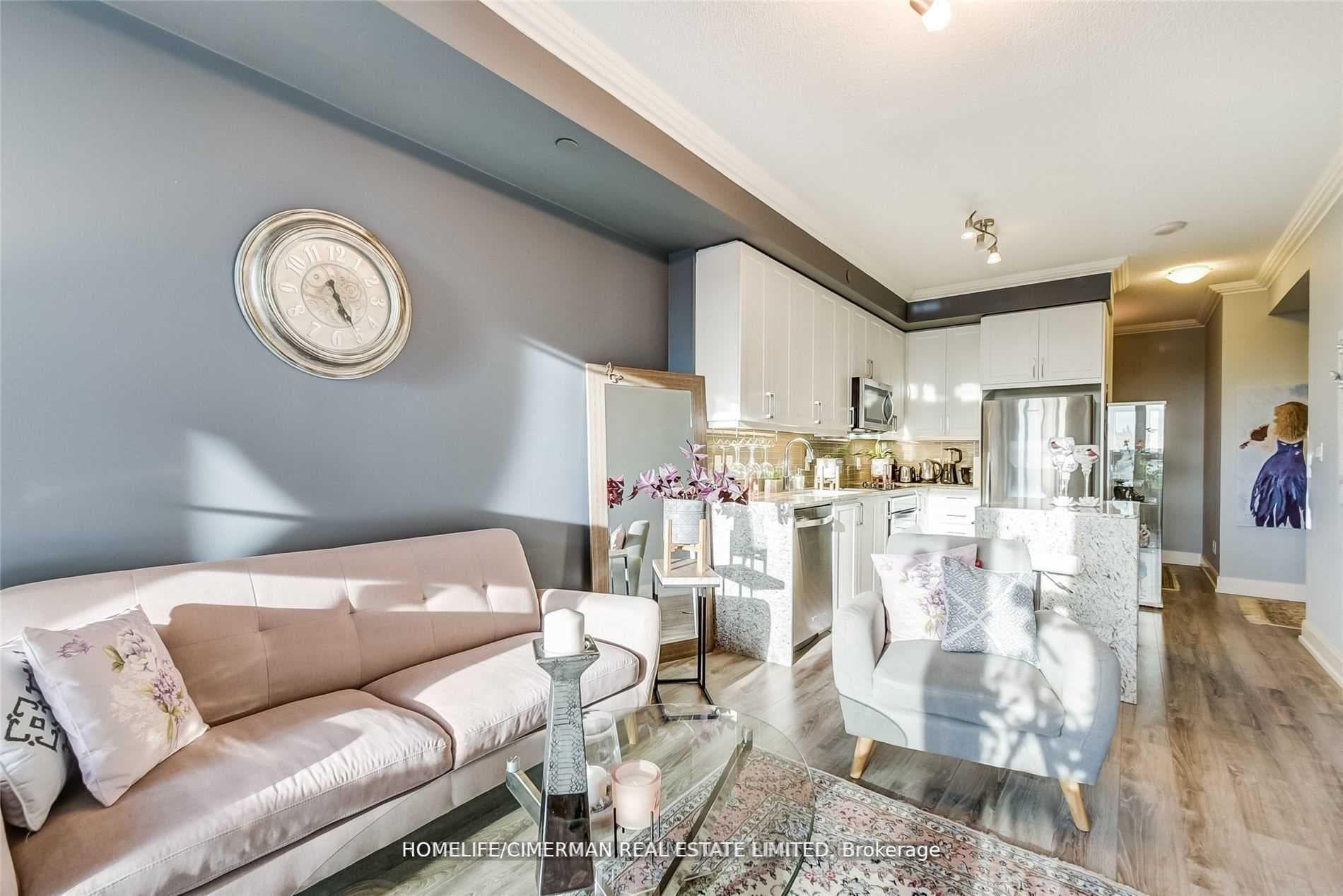 9600 Yonge Street Unit 706B photo 6