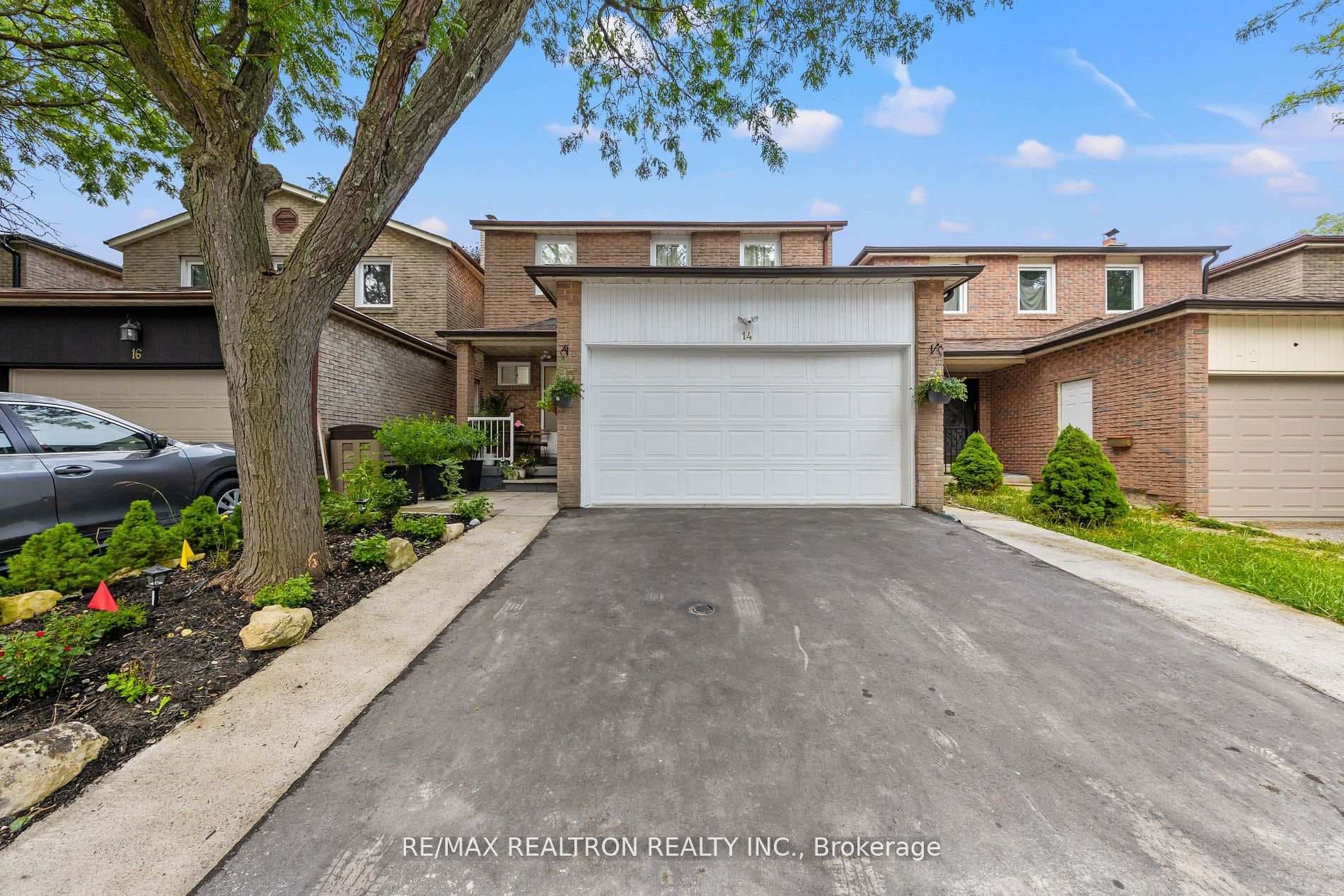 14 Mortimer Court photo 1