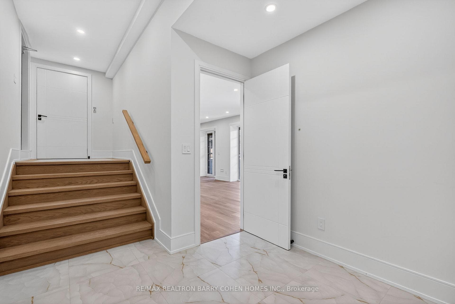 349 Ellerslie Avenue photo 40