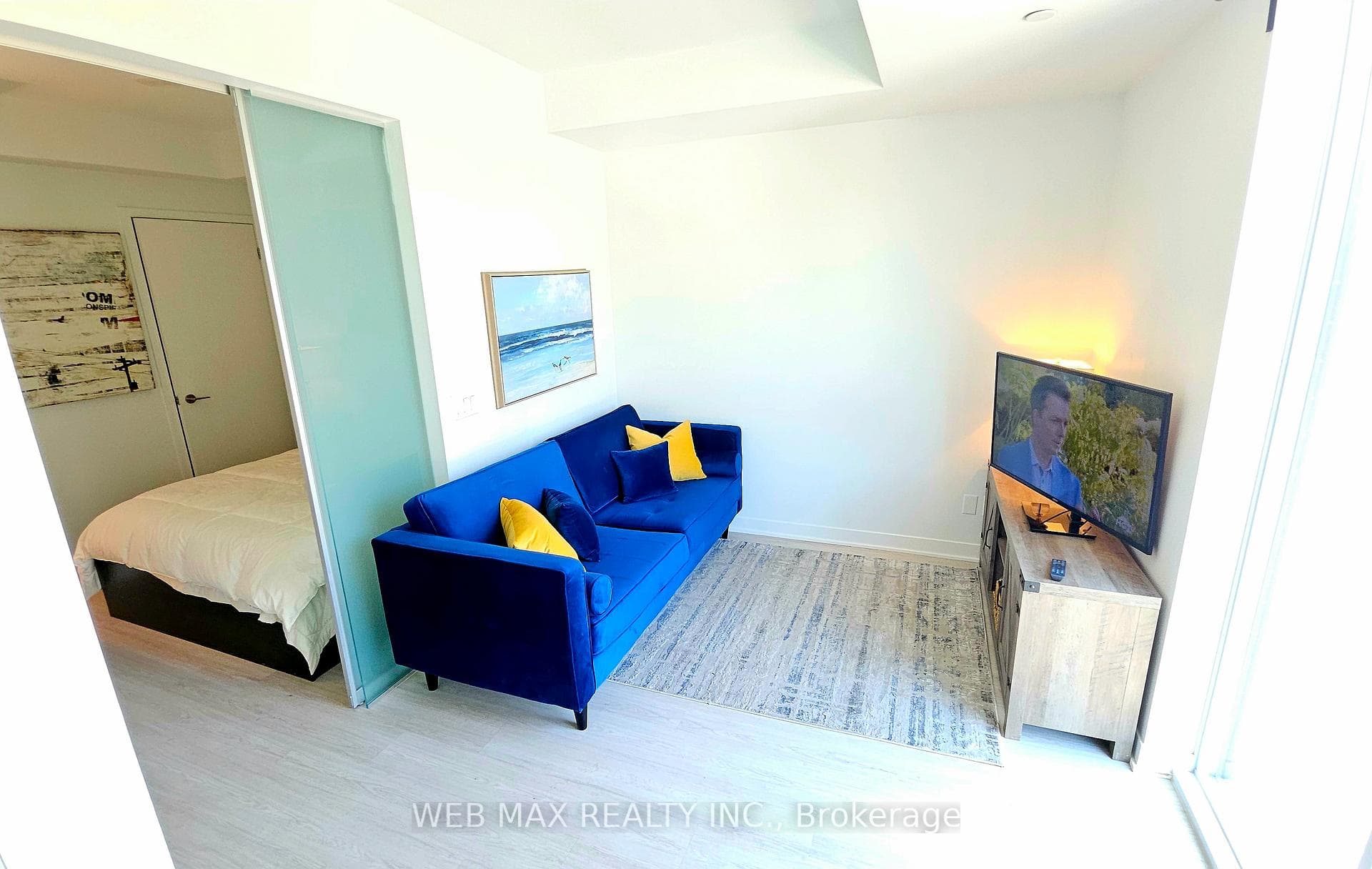 185 Alberta Avenue Unit 401 photo 9