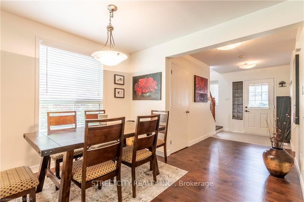 263 Rossmore Court photo 15