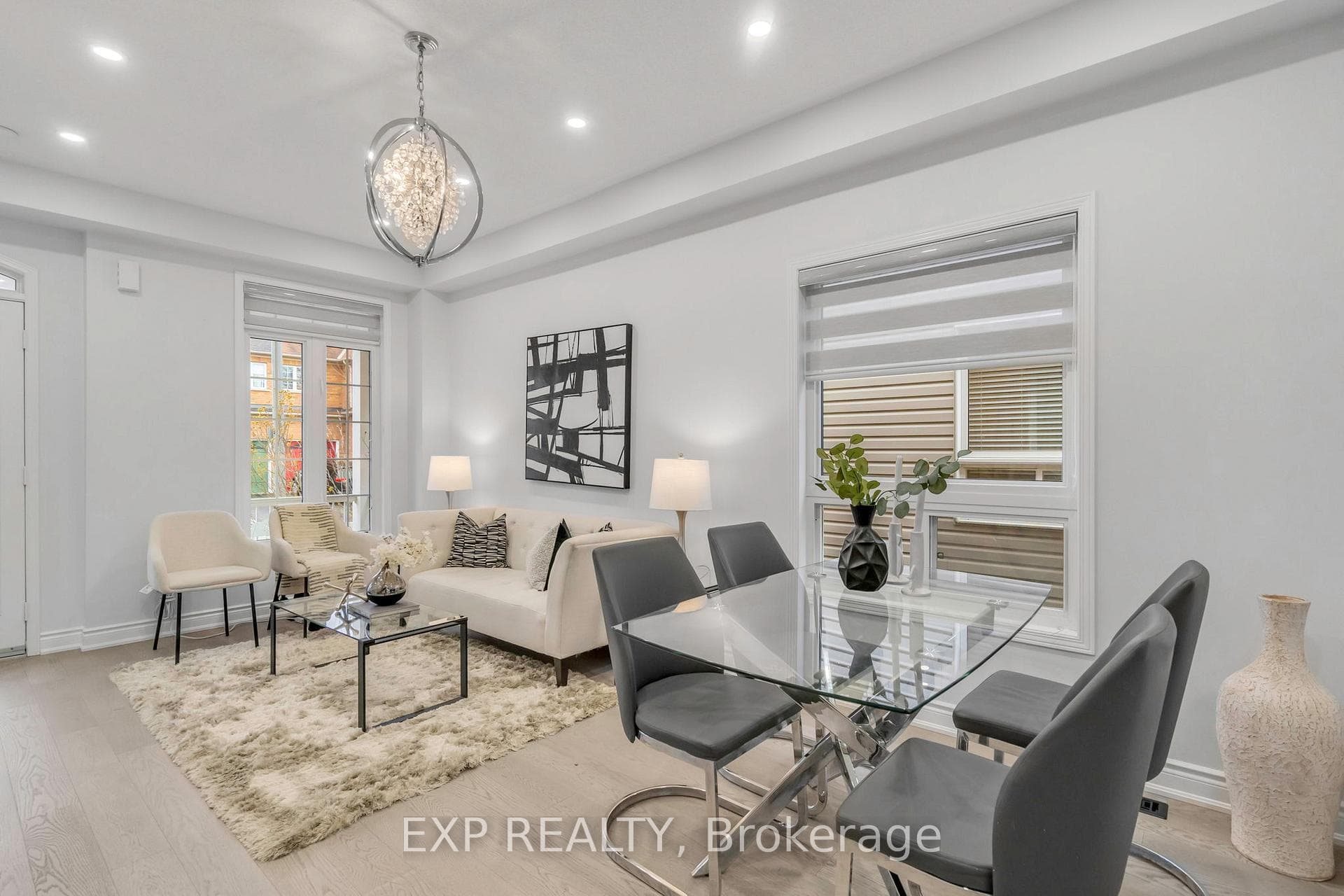 319 Powys Street photo 7