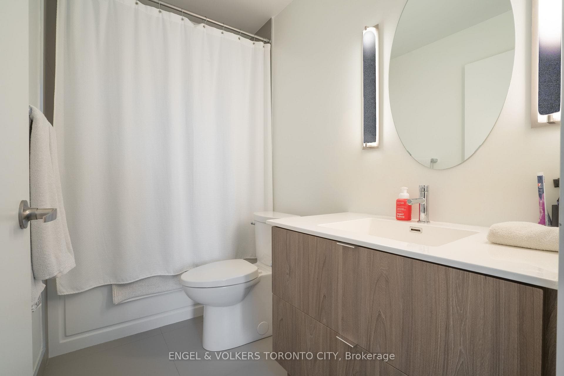 8 Ann Street Unit 402 photo 15