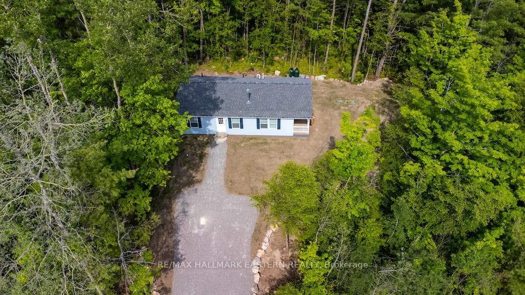 20 Laplante Road photo 33