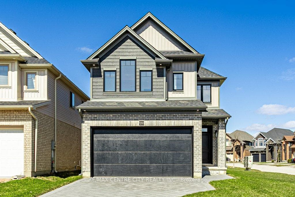 1200 Emma Chase Drive photo 1
