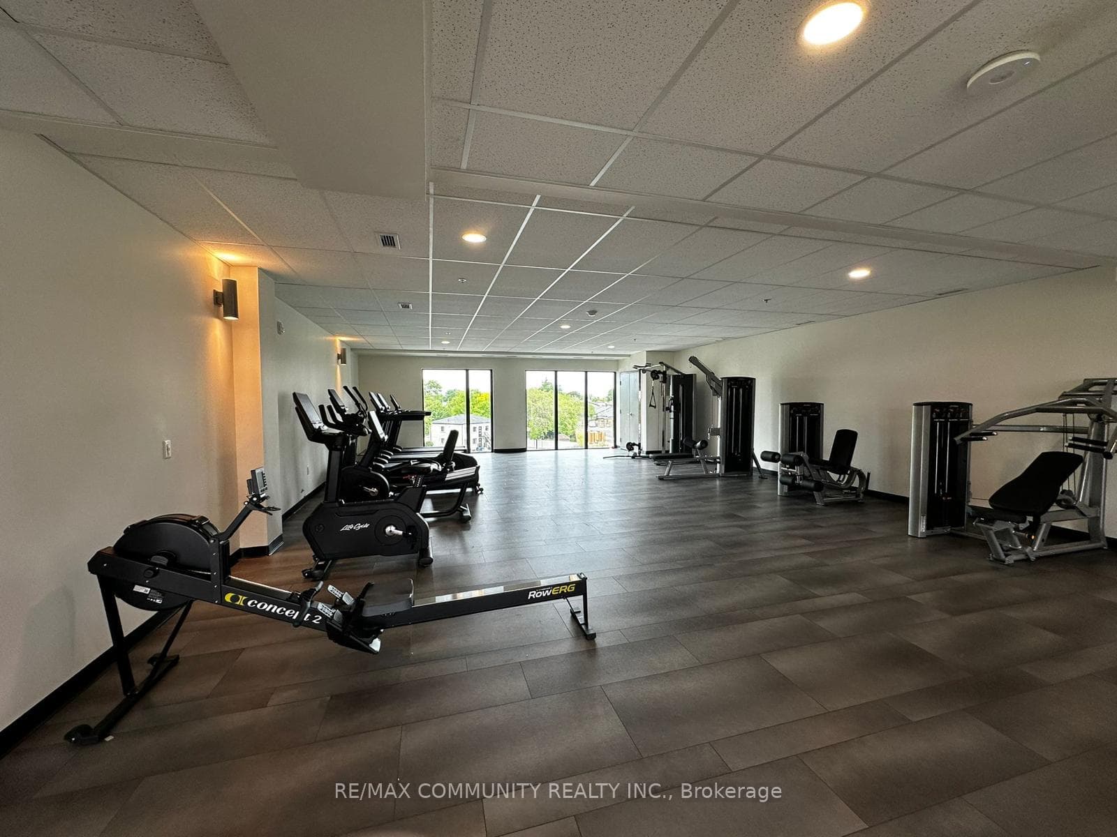 50 Herrick Avenue Unit 211 photo 4