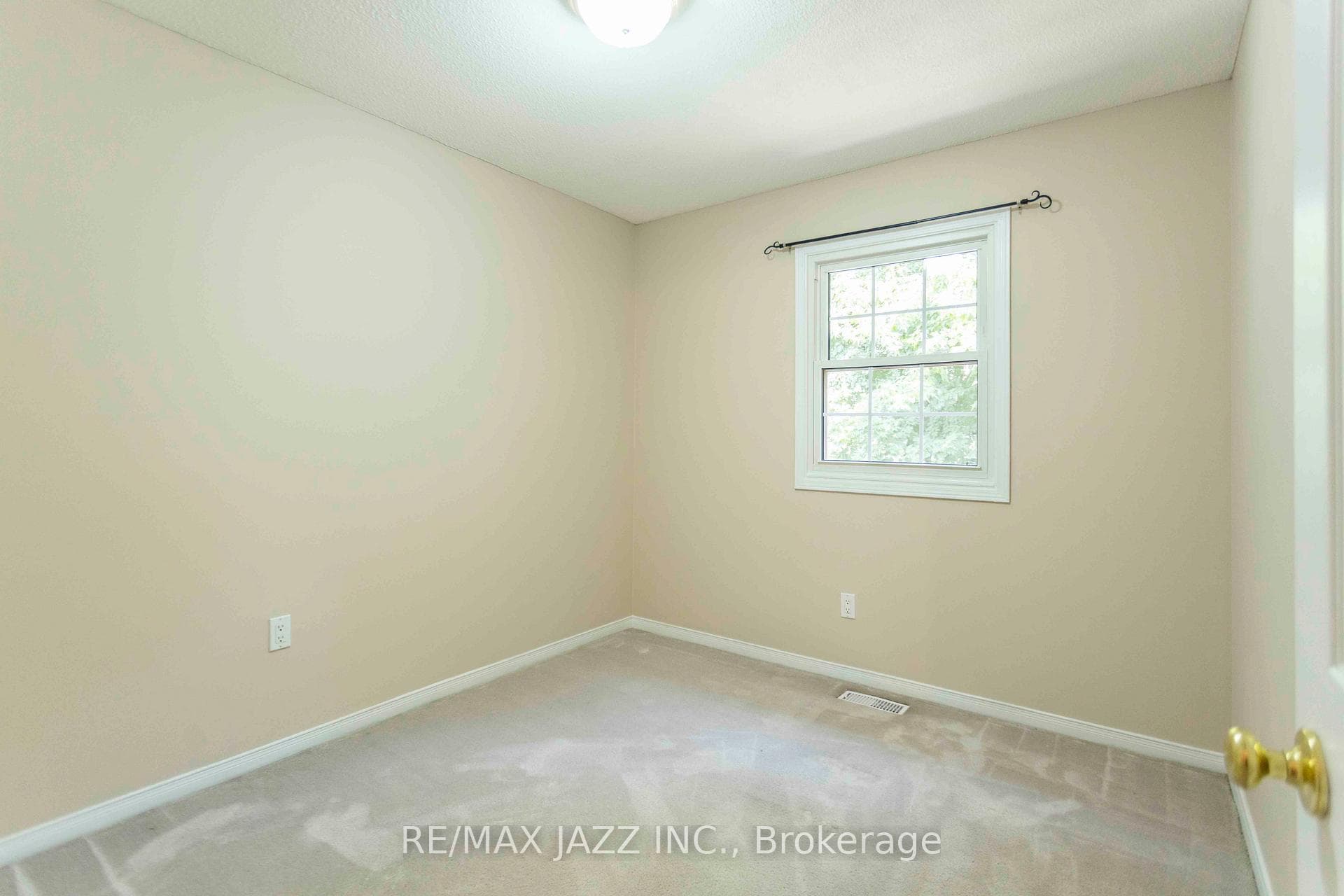 1610 Crawforth Street Unit 36 photo 21