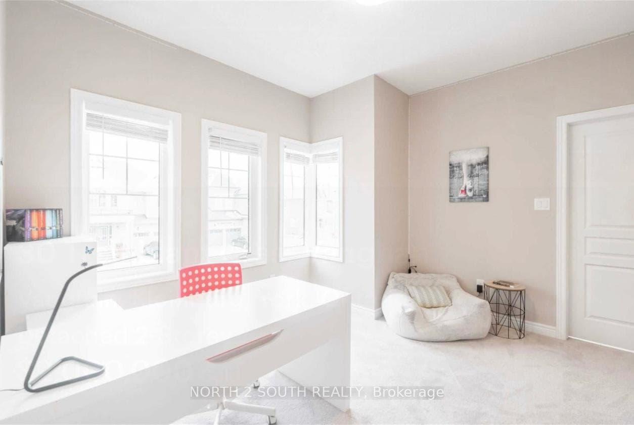 30 Tremblant Crescent photo 30