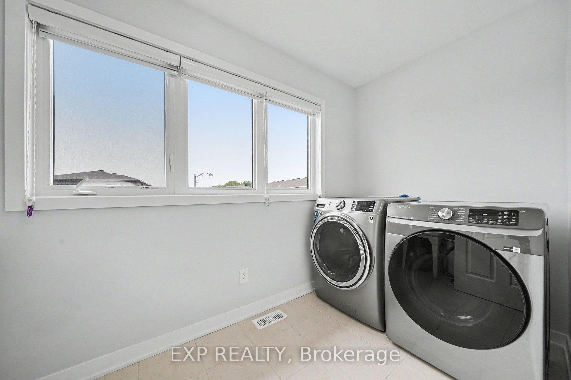818 Crossgate Street photo 18