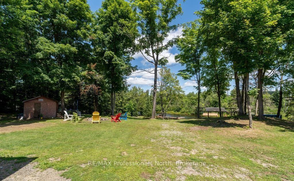 899 KATRINE Road photo 33