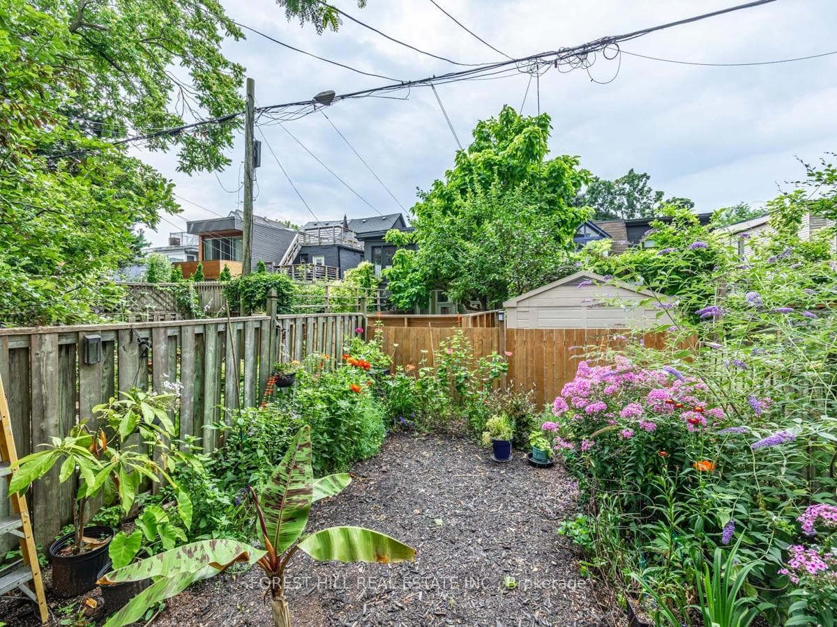 13 Olive Avenue photo 5