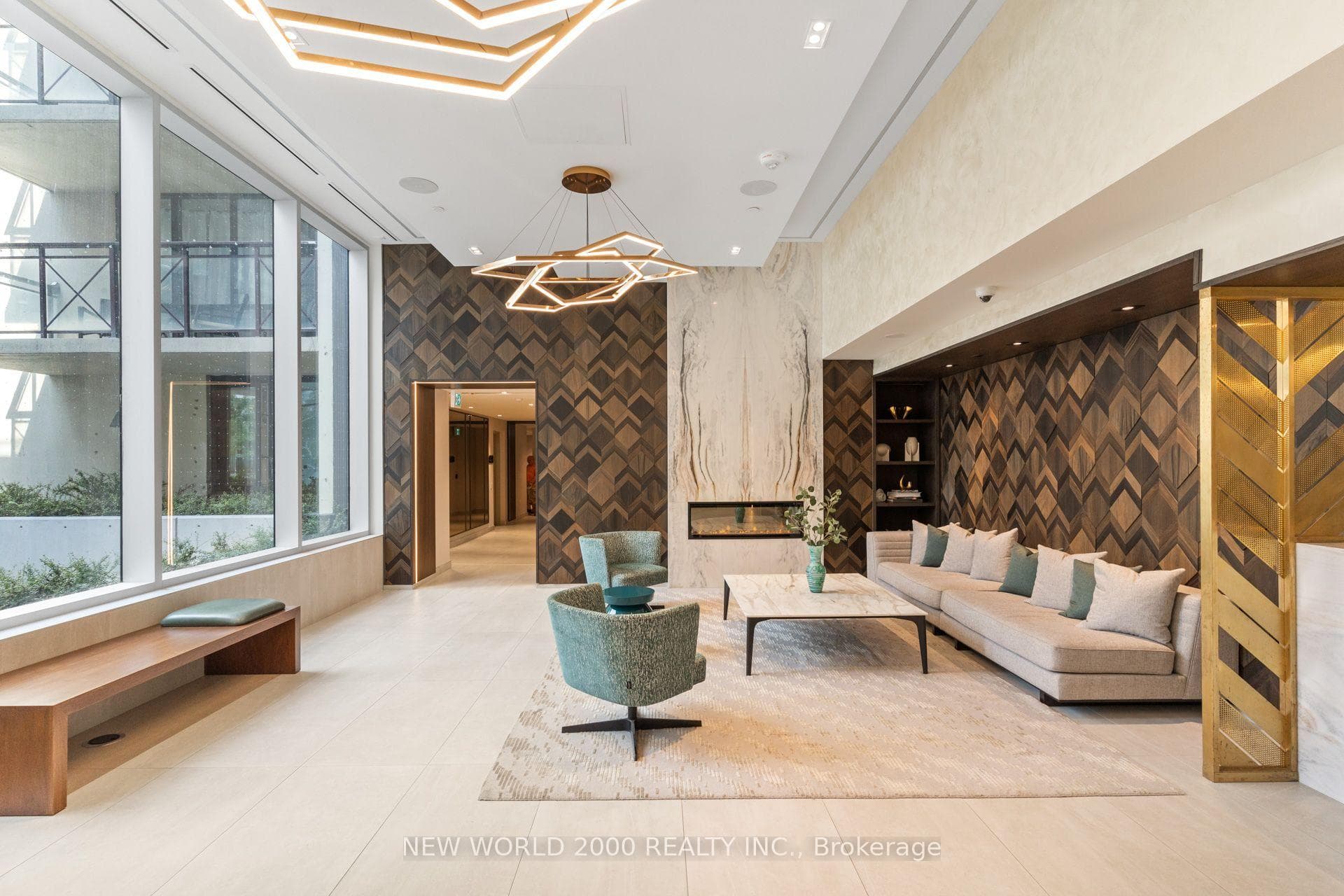 101 Roehampton Avenue Unit 411 photo 14
