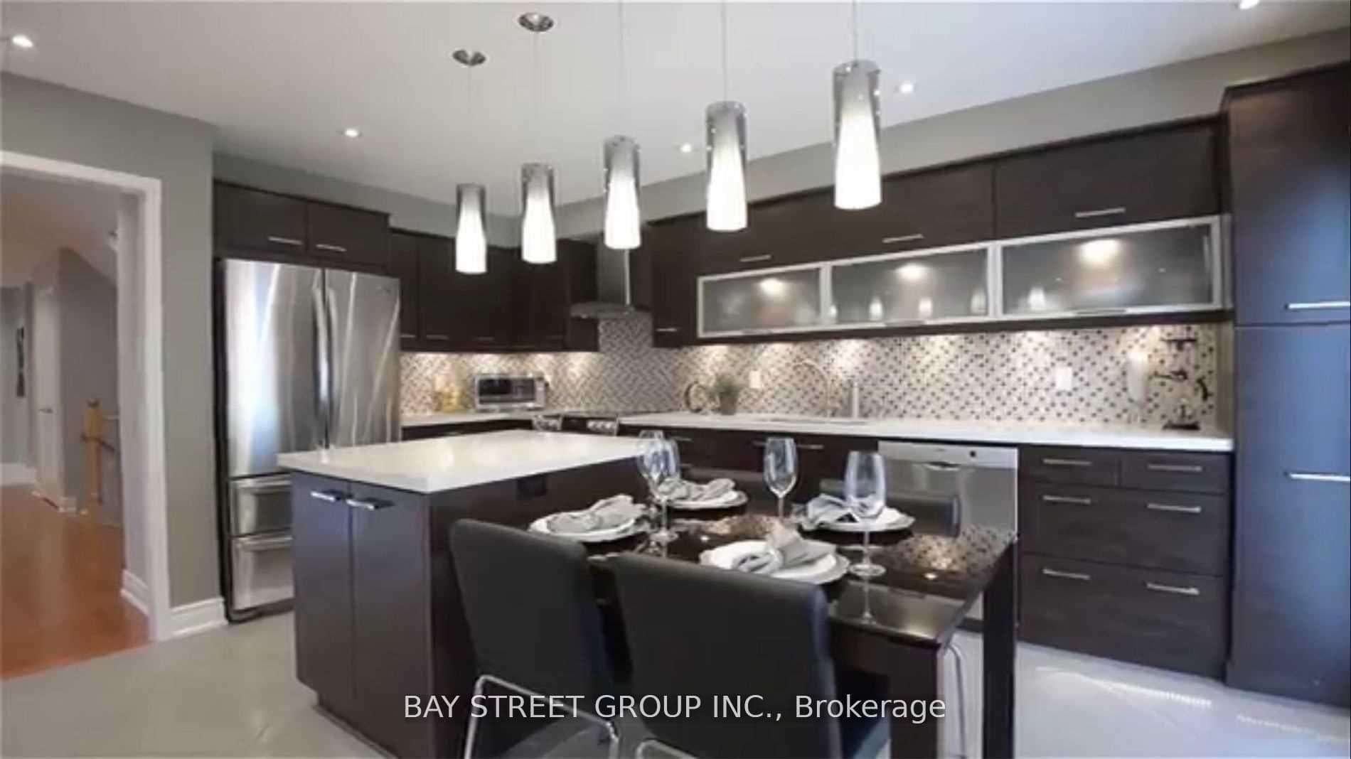 75 Halterwood Court photo 6