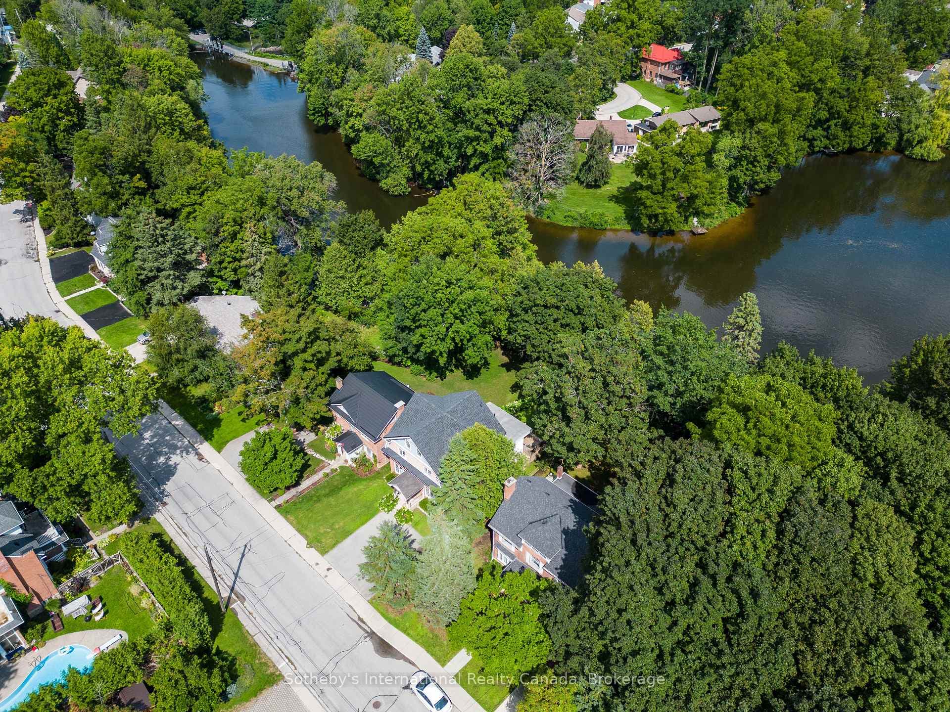 457 2nd Avenue photo 45