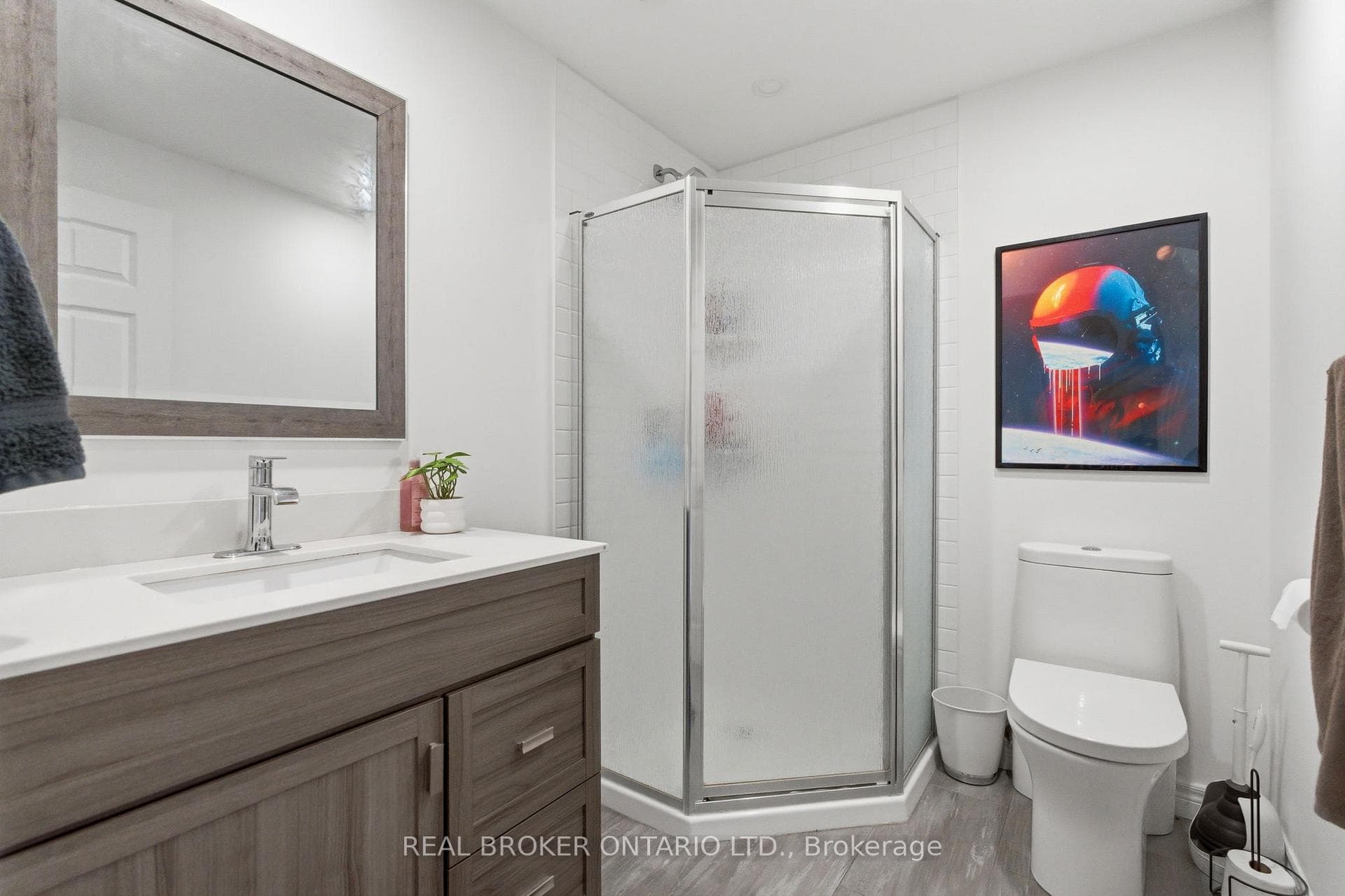 9717 Dickenson Road photo 40
