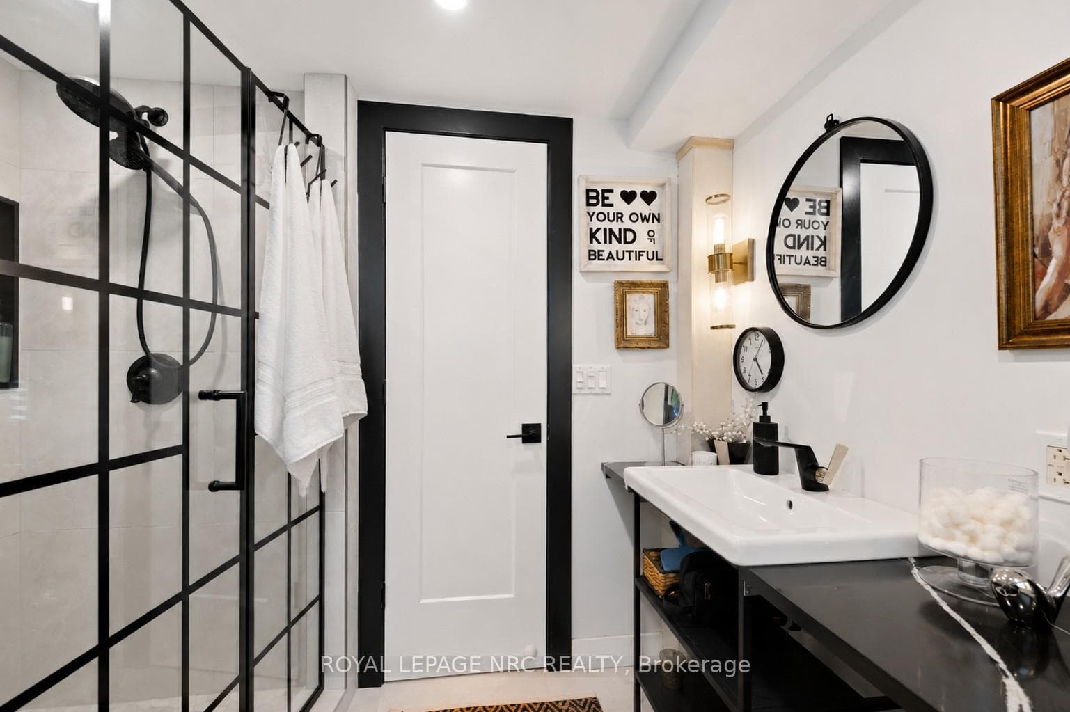 Walk-In Trendy Shower