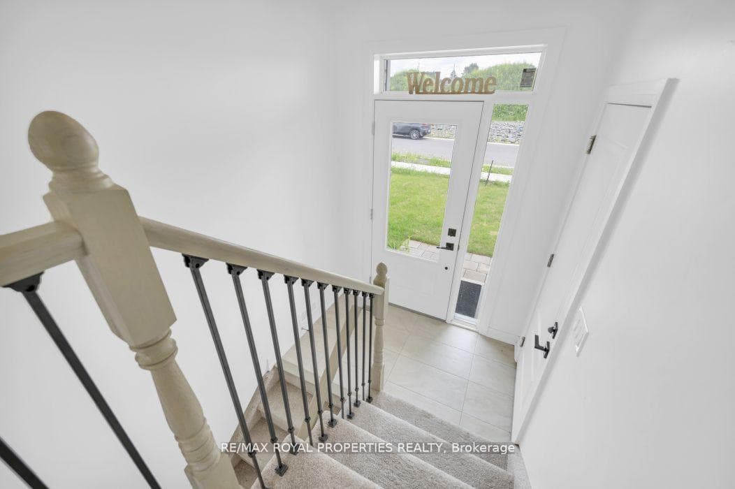 14 Summit Crescent photo 7