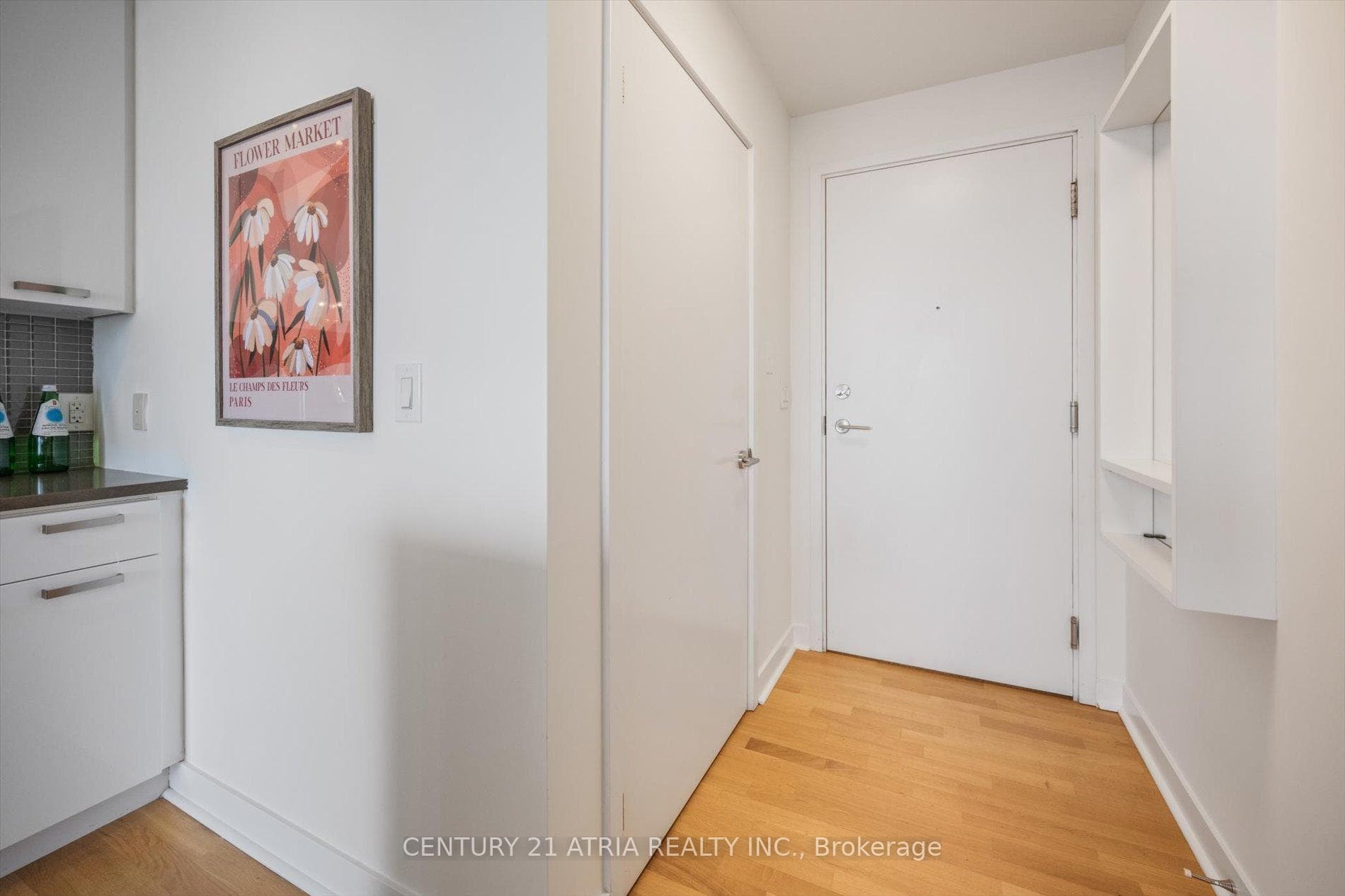 295 Adelaide Street Unit 3303 photo 6