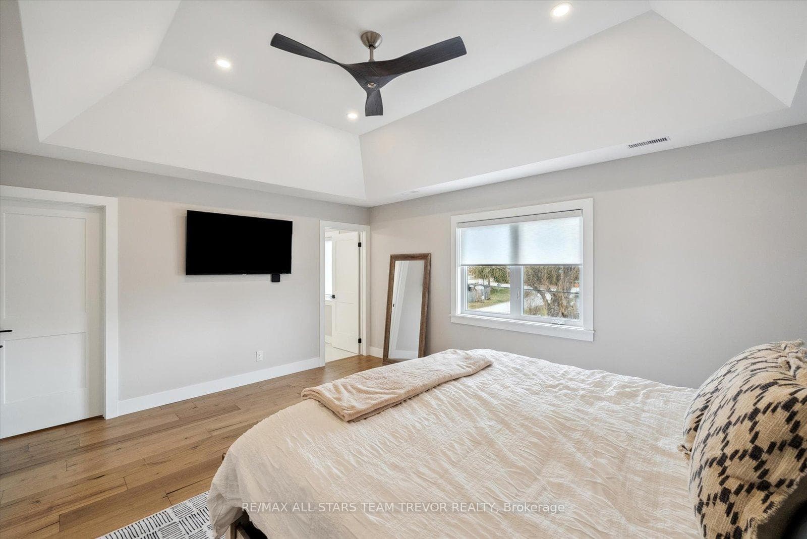 315 Pasadena Drive photo 21