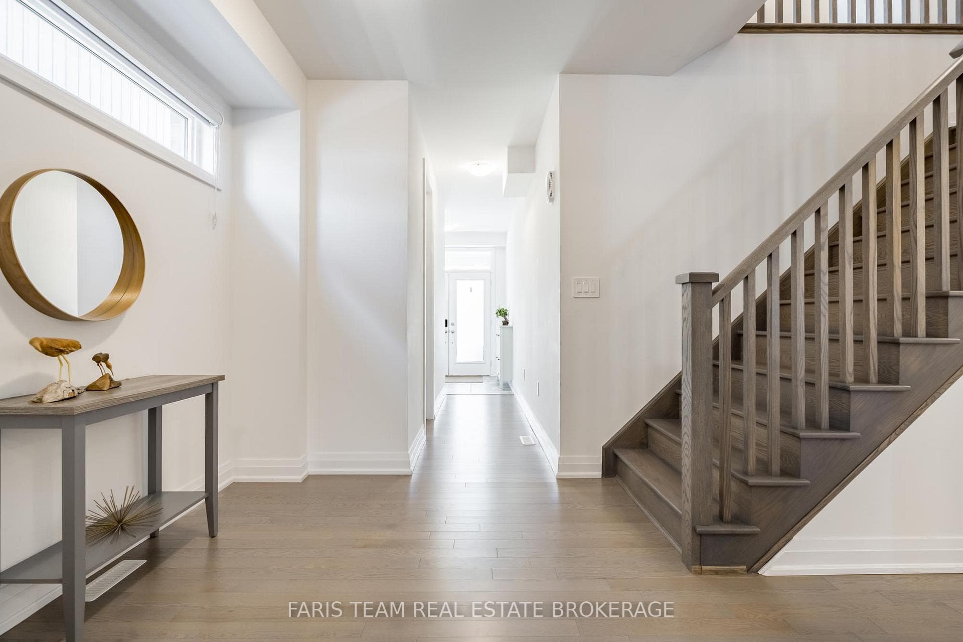 77 Alaskan Heights photo 18