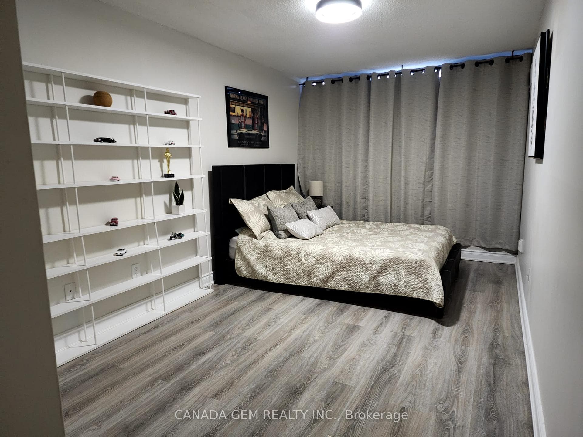 99 Blackwell Avenue Unit 212 photo 8