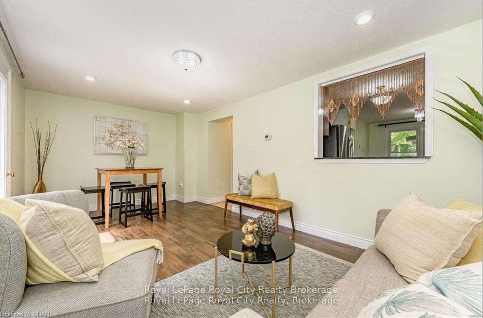 180 MARKSAM Road Unit 80 photo 21