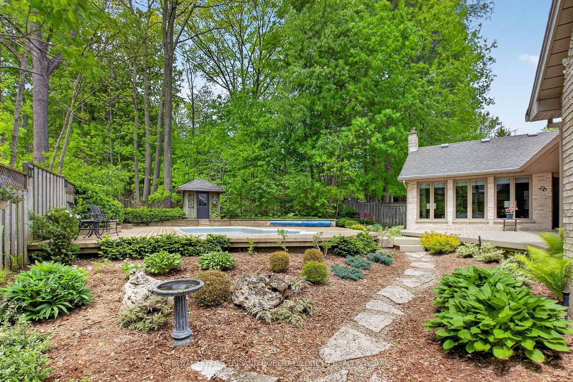 83 Conifer Place photo 44